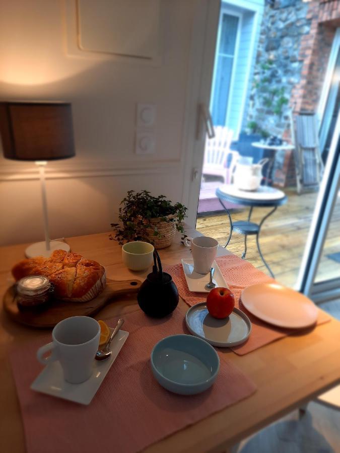 Charmant Logement T2 A 2 Pas De La Mer Granville Kültér fotó